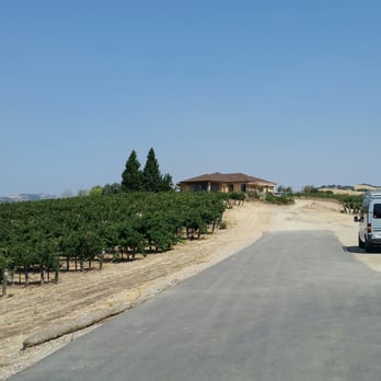 Ecluse Wines - Wineries Near Me - Paso Robles, California Ecluse Wines - Wineries Near Me - Paso Robles, California