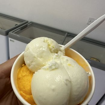 Ben Scoops - Cantaloupe & coconut - Ice Cream & Frozen Yogurt Near Me - Torrance, California Ben Scoops - Cantaloupe & coconut - Ice Cream & Frozen Yogurt Near Me - Torrance, California