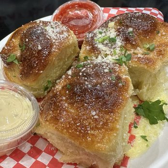 Zazas Pizzeria - Garlic Twists - Pizza Near Me - Chicago, Illinois Zazas Pizzeria - Garlic Twists - Pizza Near Me - Chicago, Illinois