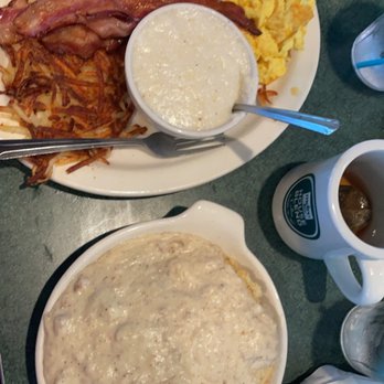 Metro Diner - Two Egg Breakfast with side of biscuit and gravy - American Near Me - Tampa, Florida Metro Diner - Two Egg Breakfast with side of biscuit and gravy - American Near Me - Tampa, Florida