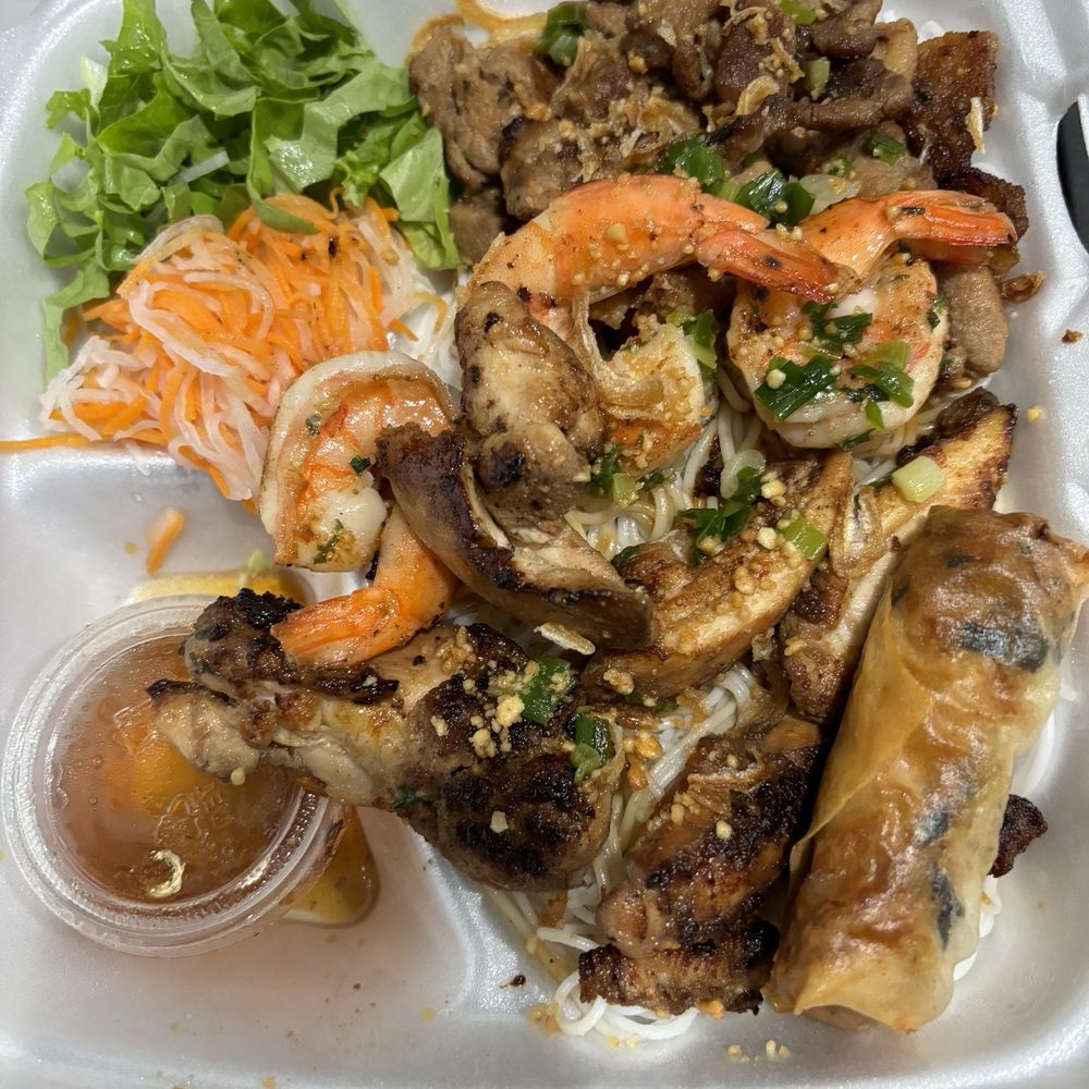 Pho Dien - Katy - Combination vermicelli - Vietnamese Near Me - Katy, Texas Pho Dien - Katy - Combination vermicelli - Vietnamese Near Me - Katy, Texas
