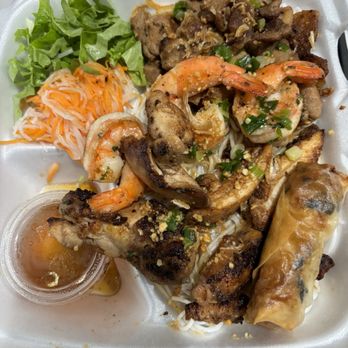 Pho Dien - Katy - Combination vermicelli - Vietnamese Near Me - Katy, Texas