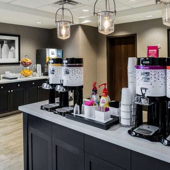 Hampton Inn & Suites Wixom - Breakfast Area - Hotels Near Me - Wixom, Michigan Hampton Inn & Suites Wixom - Breakfast Area - Hotels Near Me - Wixom, Michigan