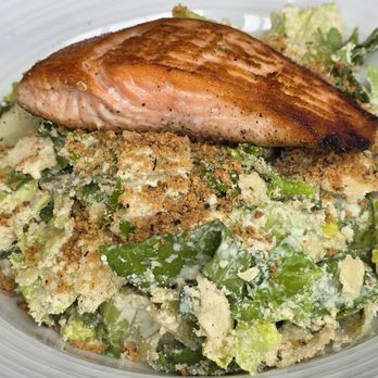 Patina 250 - Case are salad with salmon - New American Near Me - Buffalo, New York