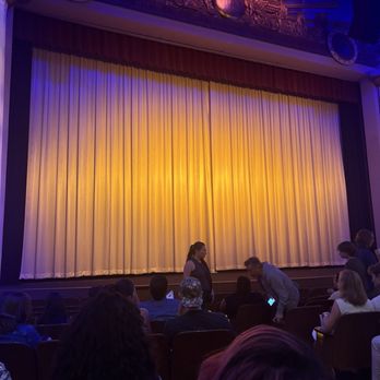 Alex Theatre - Performing Arts Near Me - Glendale, California