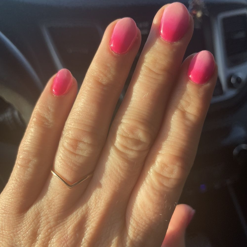TopCoat Nail Spa - Gel / dip ombré - Nail Salons Near Me - Mill Valley, California TopCoat Nail Spa - Gel / dip ombré - Nail Salons Near Me - Mill Valley, California