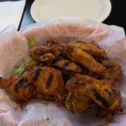Honey hot wings - get them fried AND grilled! Honey hot wings - get them fried AND grilled!