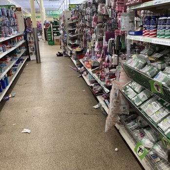 Dollar Tree - Aisle - Discount Store Near Me - Tallahassee, Florida Dollar Tree - Aisle - Discount Store Near Me - Tallahassee, Florida