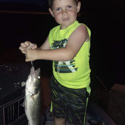 SharKens Honeyhole & Rv Park - Someone got hooked up