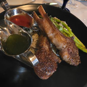 Mia Bella Restaurant - Mediterranean Near Me - Cleveland, Ohio