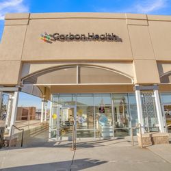 Carbon Health Urgent Care Aurora - Aurora entrance, daytime