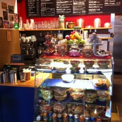 Bruno's Espresso - Counter w lots of goodies
