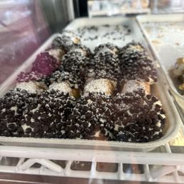The best cannolis in the world The best cannolis in the world