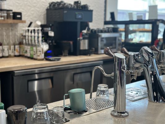 Pedal & Pour by null