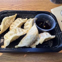 Rokaru Ramen - Meat Gyoza