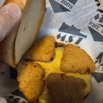 MST Pub & Grub - Pubs Near Me - Tiffin, Ohio