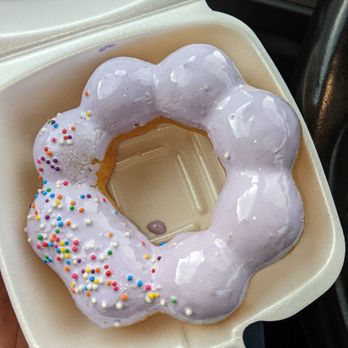 Mochinut Sodo - Ube marshmallow was fresh and delicious - Donuts Near Me - Orlando, Florida Mochinut Sodo - Ube marshmallow was fresh and delicious - Donuts Near Me - Orlando, Florida