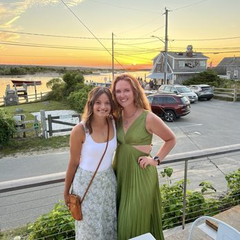 Home Port Restaurant - Seafood Near Me - Menemsha, Massachusetts Home Port Restaurant - Seafood Near Me - Menemsha, Massachusetts