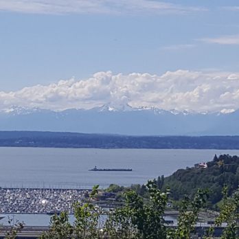 Marshall Park - Looking towards Magnolia & Olympic Mountains (5/31/22) - Parks Near Me - Seattle, Washington