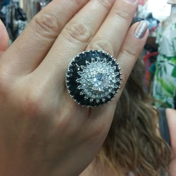 Elizabeth's Boutique - Glam up! - Women's Clothing Near Me - St. Pete Beach, Florida