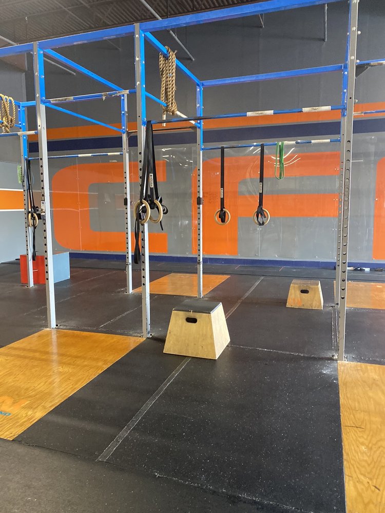 CROSSFIT NORTHLAND 10 Reviews 7900 NW 100th St, Kansas City