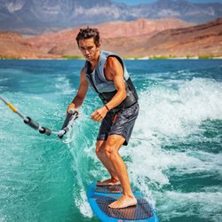 Mad Moose Rentals and Tours - Quail Creek State Park - Wake Surfing