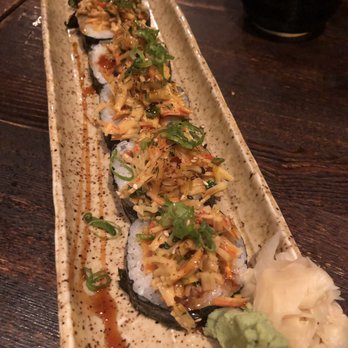 Umai - Dynamite roll - Japanese Near Me - Chicago, Illinois Umai - Dynamite roll - Japanese Near Me - Chicago, Illinois