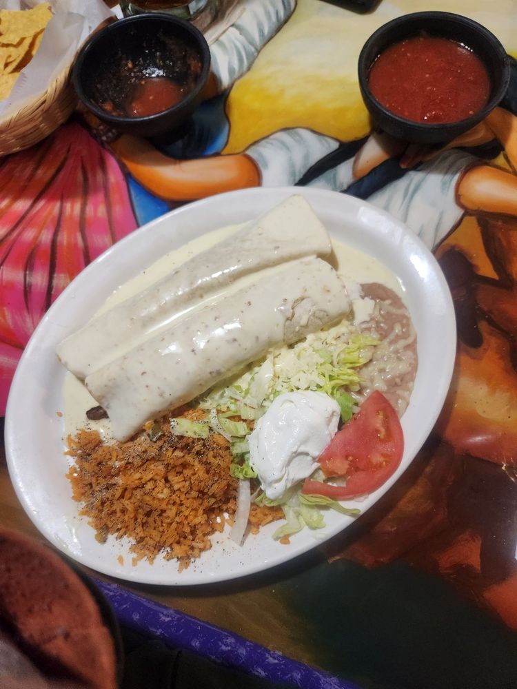 El Paricutin Mexican Restaurant 