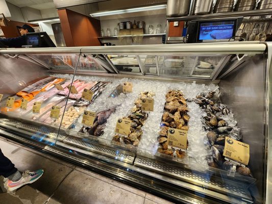 Red's Best Fish Market by null