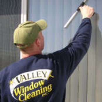 Valley WIndow Cleaning - Residential Window Cleaning - Window Washing Near Me - Kaukauna, Wisconsin