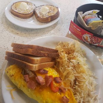 Denny's - Diners Near Me - Charlotte, North Carolina