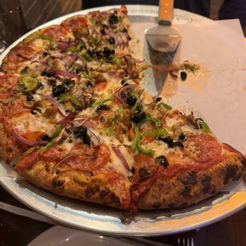 Gondola Pizza - Supreme pizza - Pizza Near Me - Avon, Colorado Gondola Pizza - Supreme pizza - Pizza Near Me - Avon, Colorado