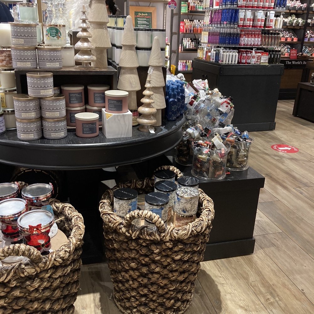 Bath & Body Works - Cosmetics & Beauty Supply Near Me - Cabazon, California