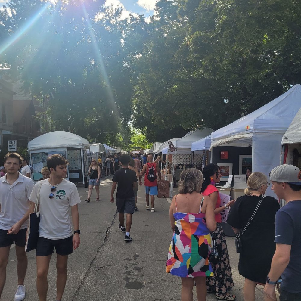 Bucktown Arts Fest - The vibe - Festivals Near Me - Chicago, Illinois Bucktown Arts Fest - The vibe - Festivals Near Me - Chicago, Illinois