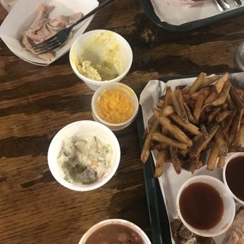 Hard Eight BBQ - We only ate cold stuff like salad rest was trash - Barbeque Near Me - The Colony, Texas