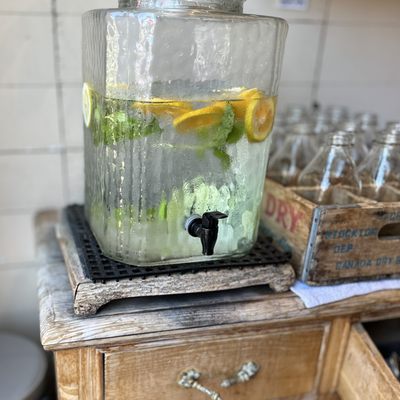 Sideboard Lafayette by null