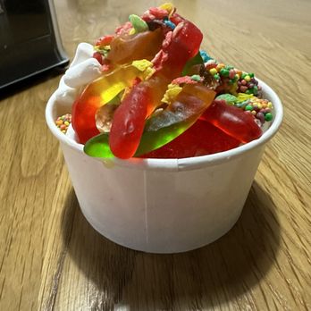 Mixter Nitrogen Creamery + Coffee - Dole Whip (under there somewhere!) - Ice Cream & Frozen Yogurt Near Me - Jacksonville, Florida