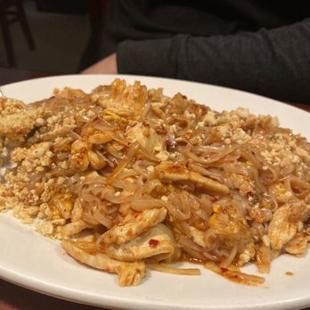 Bangkok Basil - Thai Near Me - Redmond, Washington