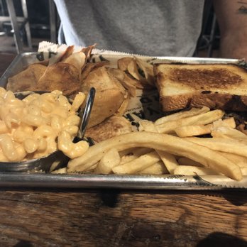 The Yard - American Near Me - Pittsburgh, Pennsylvania The Yard - American Near Me - Pittsburgh, Pennsylvania
