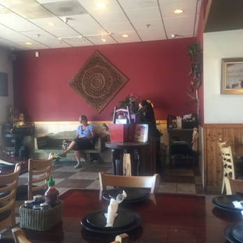 Ocean Thai Cuisine - Empty at this time 4:52pm - Thai Near Me - Oceanside, California Ocean Thai Cuisine - Empty at this time 4:52pm - Thai Near Me - Oceanside, California