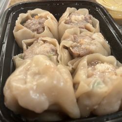 Phoenix Bistro - Chinese Shumai