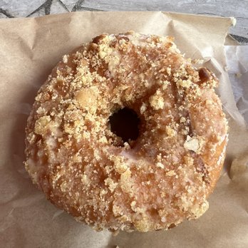 Dandee Donut Factory - Donuts Near Me - Pompano Beach, Florida