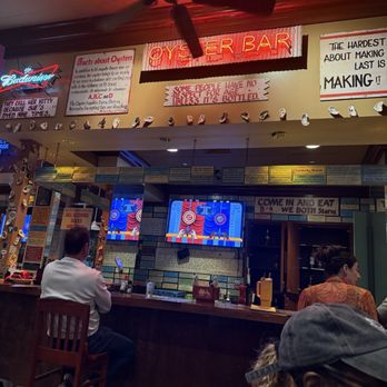 Wintzell's Oyster House - bar area - Seafood Near Me - Montgomery, Alabama