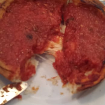 Giordano's - Pizza Near Me - Rosemont, Illinois