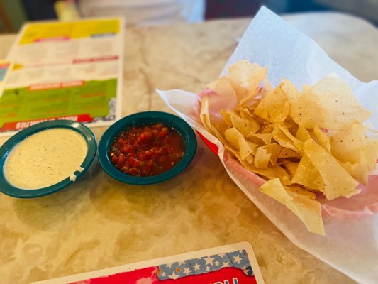 Chuy's by null