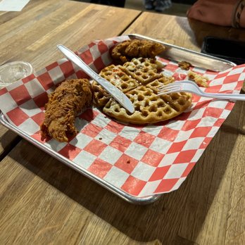 505 Central Food Hall - Chicken and waffles - Food Court Near Me - Albuquerque, New Mexico