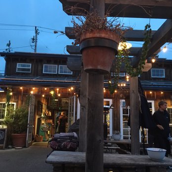 The Barn - Burgers Near Me - Half Moon Bay, California