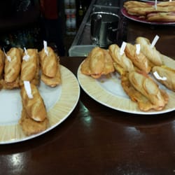 Restaurante Cares - Fresh bocadillos.