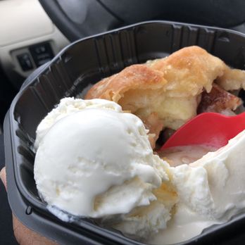 Bruster's Real Ice Cream - Apple cinnamon - Ice Cream & Frozen Yogurt Near Me - Jacksonville, Florida