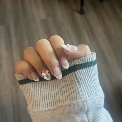 CNP Nails - Dip nails with charms